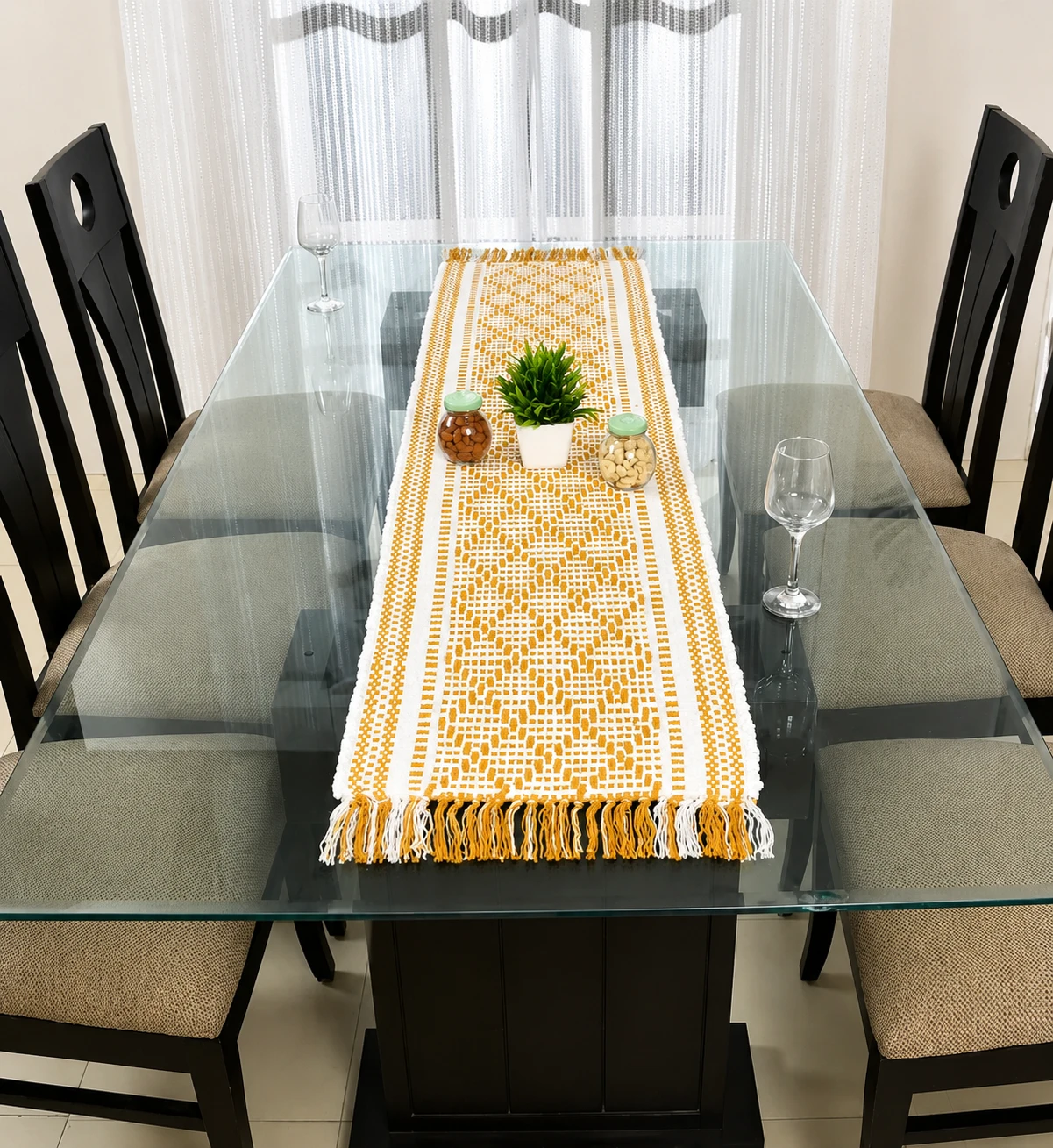 Table Runners thumbnail 7